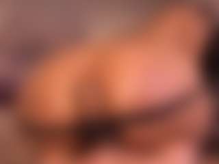 Izzy Wild's Live Sex Cam Show
