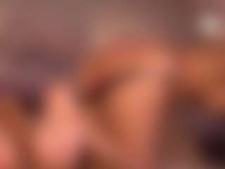 Izzy Wild's Live Sex Cam Show