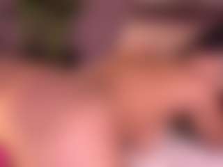 Izzy Wild's Live Sex Cam Show