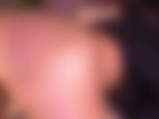 Izzy Wild's Live Sex Cam Show