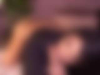 Izzy Wild's Live Sex Cam Show