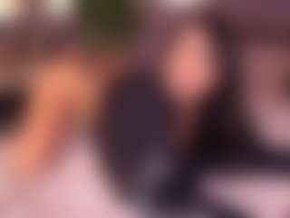 Izzy Wild's Live Sex Cam Show