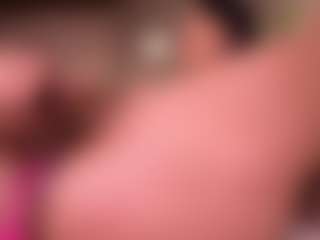 Izzy Wild's Live Sex Cam Show