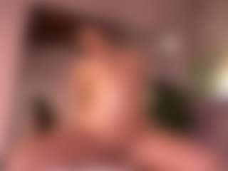 Izzy Wild's Live Sex Cam Show
