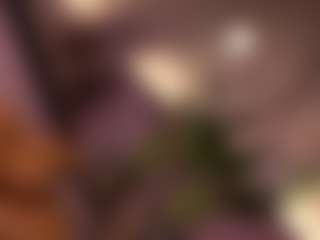 Izzy Wild's Live Sex Cam Show