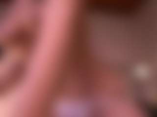 Izzy Wild's Live Sex Cam Show