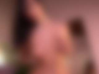 Izzy Wild's Live Sex Cam Show