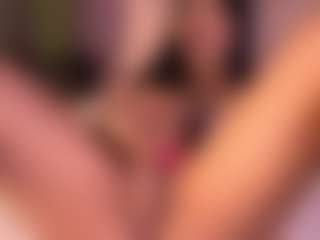 Izzy Wild's Live Sex Cam Show