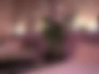 Izzy Wild's Live Sex Cam Show