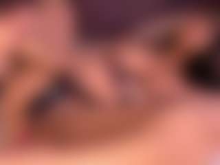 Izzy Wild's Live Sex Cam Show