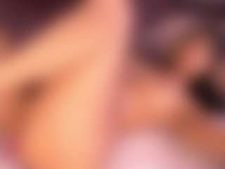 Izzy Wild's Live Sex Cam Show