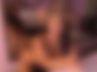Izzy Wild's Live Sex Cam Show