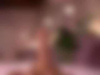 Izzy Wild's Live Sex Cam Show