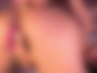 Izzy Wild's Live Sex Cam Show