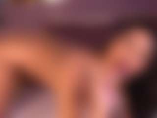 Izzy Wild's Live Sex Cam Show