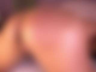 Izzy Wild's Live Sex Cam Show