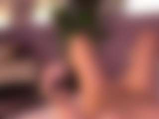 Izzy Wild's Live Sex Cam Show