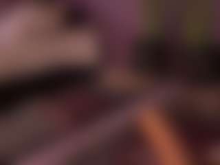 Izzy Wild's Live Sex Cam Show