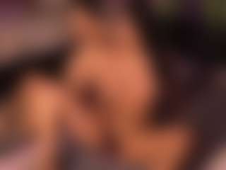 Izzy Wild's Live Sex Cam Show