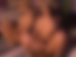 Izzy Wild's Live Sex Cam Show