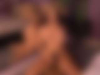 Izzy Wild's Live Sex Cam Show