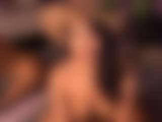 Izzy Wild's Live Sex Cam Show