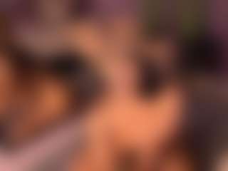 Izzy Wild's Live Sex Cam Show