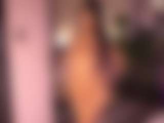 Izzy Wild's Live Sex Cam Show