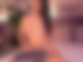 Izzy Wild's Live Sex Cam Show