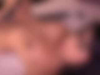Izzy Wild's Live Sex Cam Show