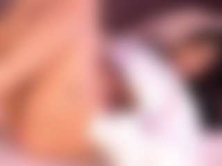 Izzy Wild's Live Sex Cam Show