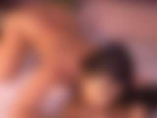 Izzy Wild's Live Sex Cam Show