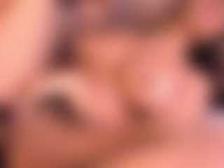 Izzy Wild's Live Sex Cam Show
