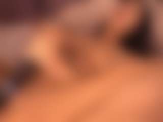 Izzy Wild's Live Sex Cam Show