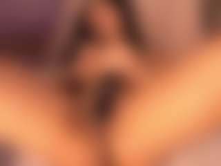 Izzy Wild's Live Sex Cam Show