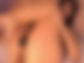 Izzy Wild's Live Sex Cam Show