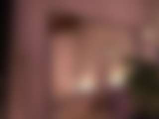 Izzy Wild's Live Sex Cam Show