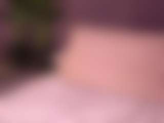 Izzy Wild's Live Sex Cam Show