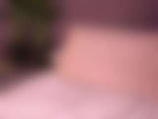 Izzy Wild's Live Sex Cam Show