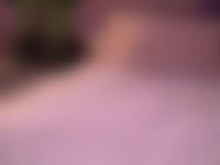 Izzy Wild's Live Sex Cam Show