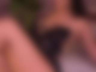 Izzy Wild's Live Sex Cam Show