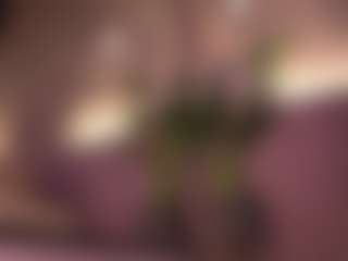 Izzy Wild's Live Sex Cam Show