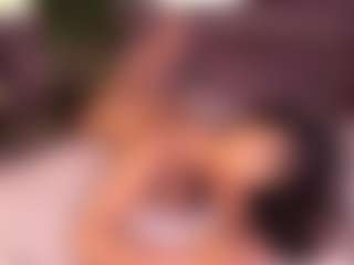 Izzy Wild's Live Sex Cam Show