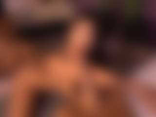 Izzy Wild's Live Sex Cam Show