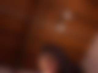 Izzy Wild's Live Sex Cam Show