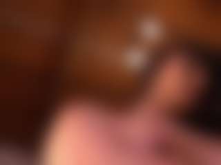 Izzy Wild's Live Sex Cam Show