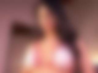 Izzy Wild's Live Sex Cam Show