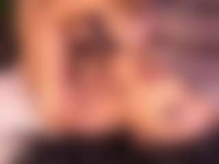 Izzy Wild's Live Sex Cam Show