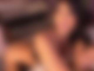 Izzy Wild's Live Sex Cam Show