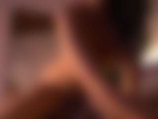 Izzy Wild's Live Sex Cam Show